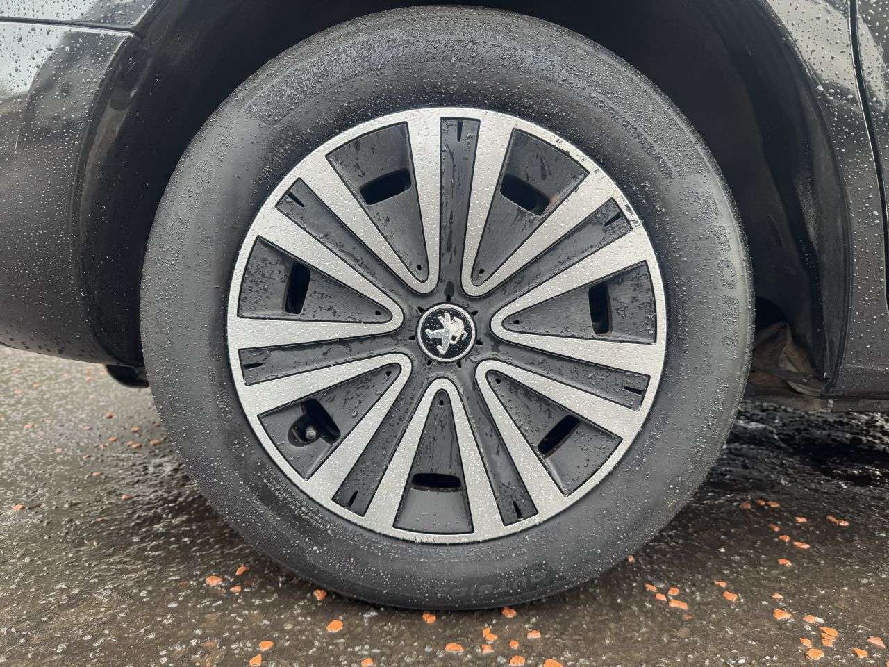 2013 PEUGEOT PARTNER TEPEE 2013 PEUGEOT PARTNER TEPEE