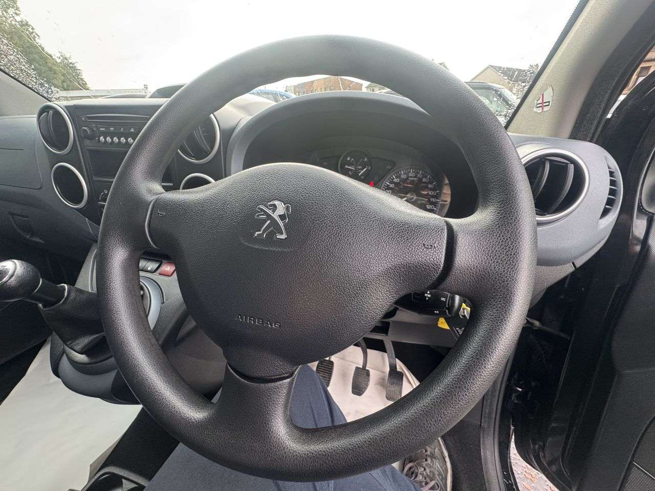 2013 PEUGEOT PARTNER TEPEE 2013 PEUGEOT PARTNER TEPEE