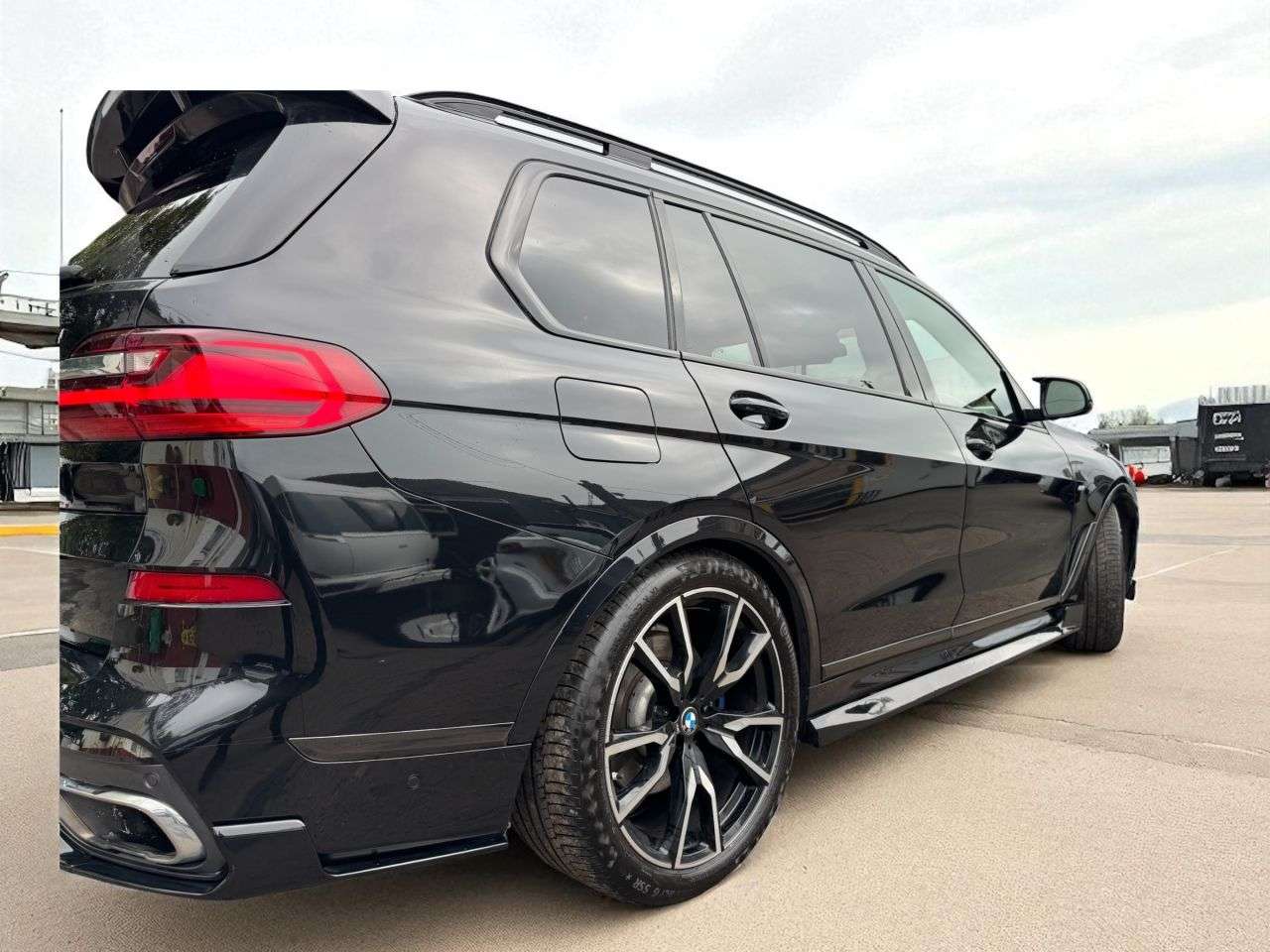 2021 BMW X7 2021 BMW X7