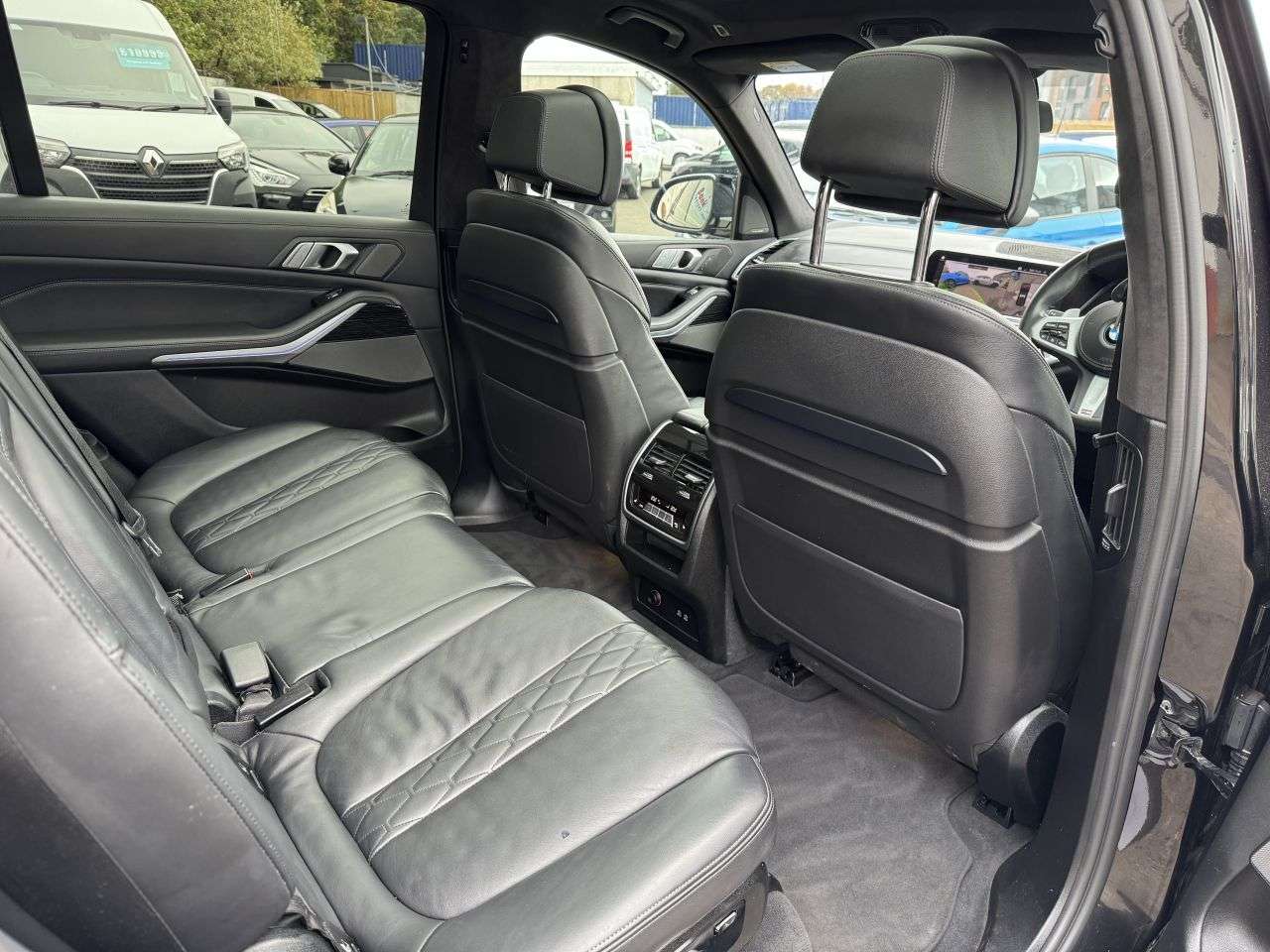 2021 BMW X7 2021 BMW X7