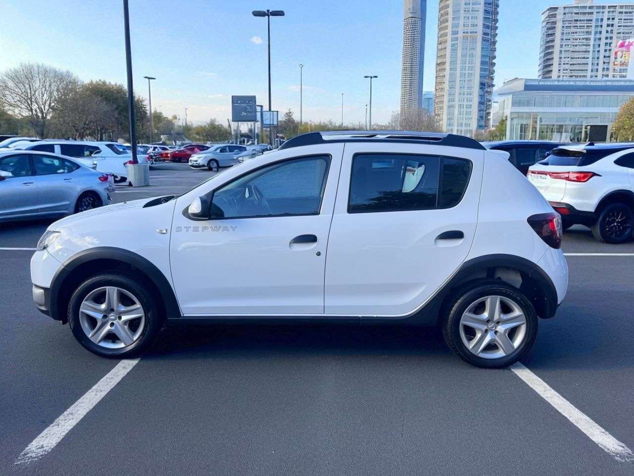 2013 DACIA SANDERO STEPWAY 2013 DACIA SANDERO STEPWAY