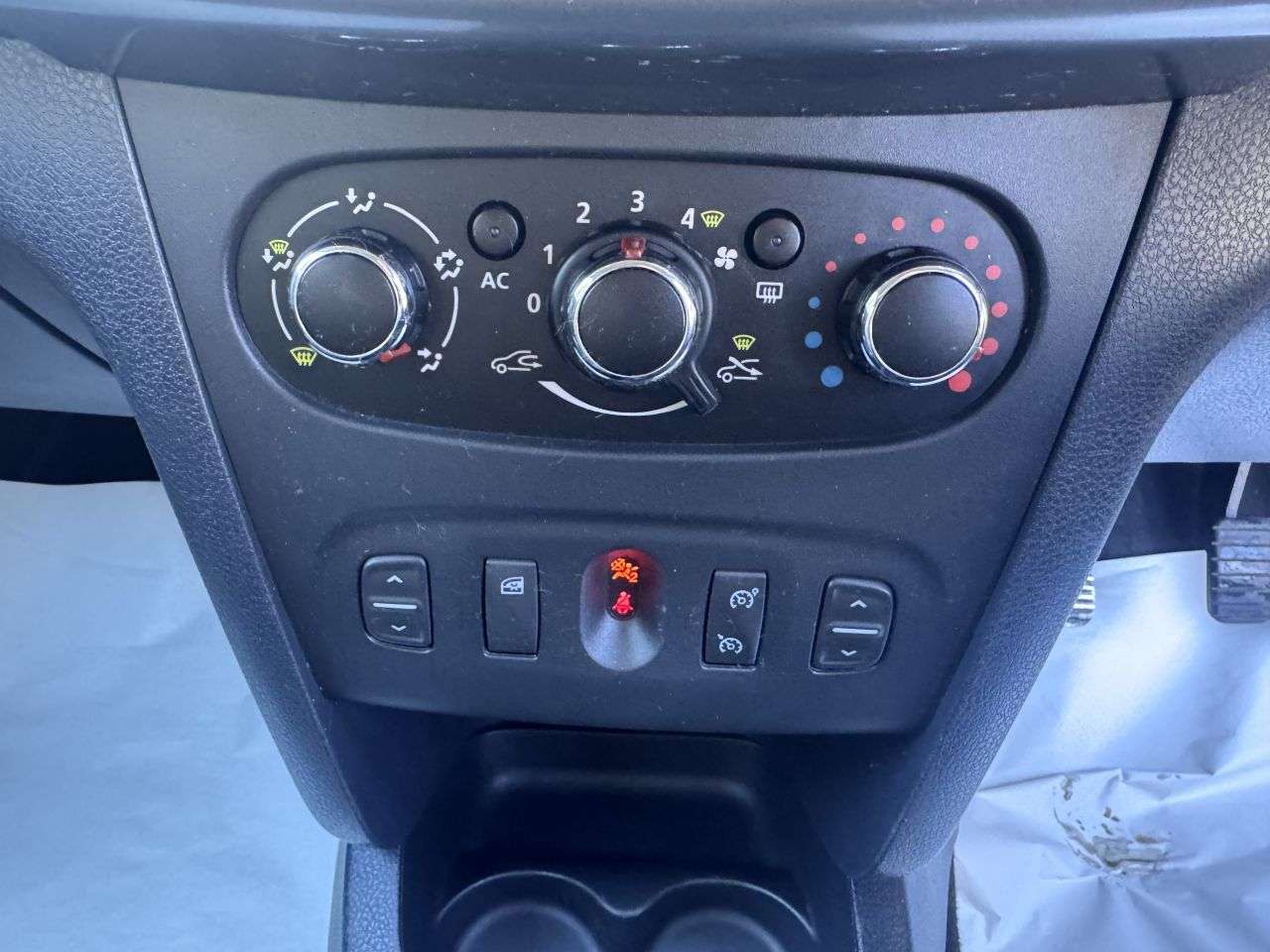 2013 DACIA SANDERO STEPWAY 2013 DACIA SANDERO STEPWAY