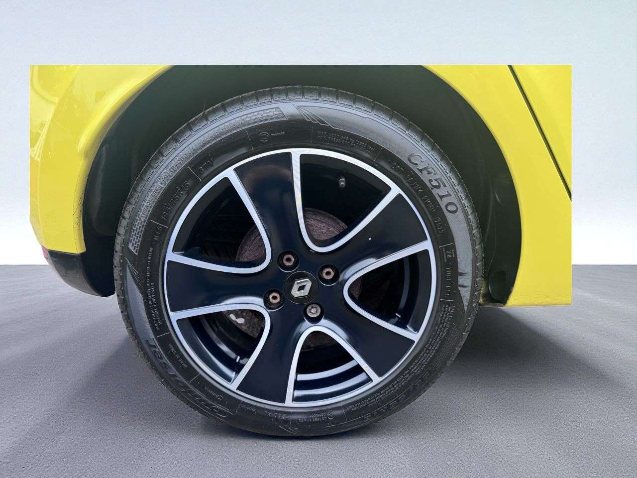 2013 RENAULT CLIO 2013 RENAULT CLIO