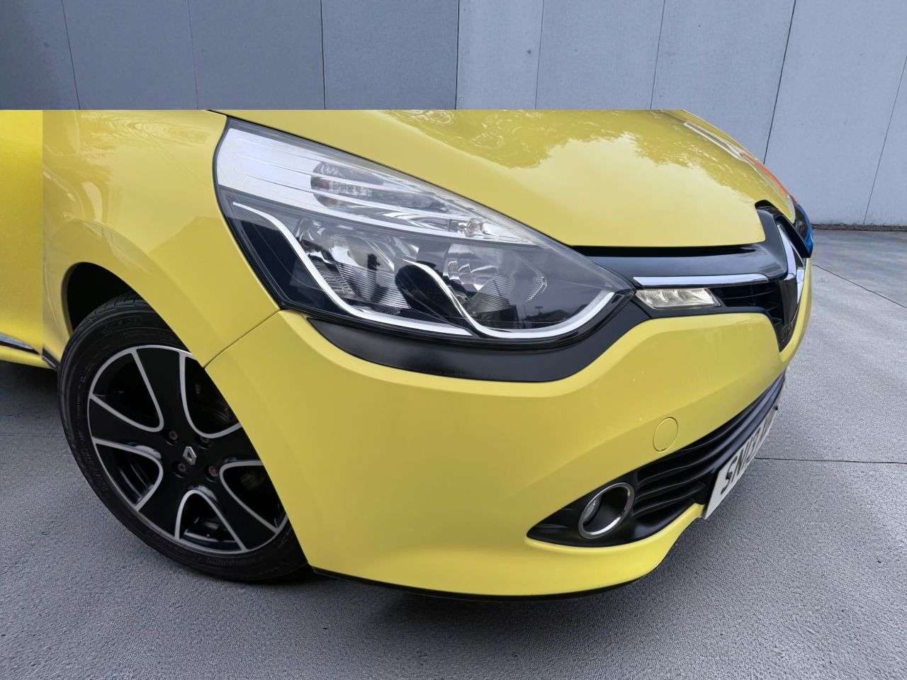 2013 RENAULT CLIO 2013 RENAULT CLIO