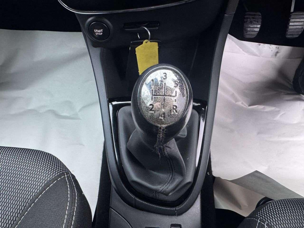 2013 RENAULT CLIO 2013 RENAULT CLIO