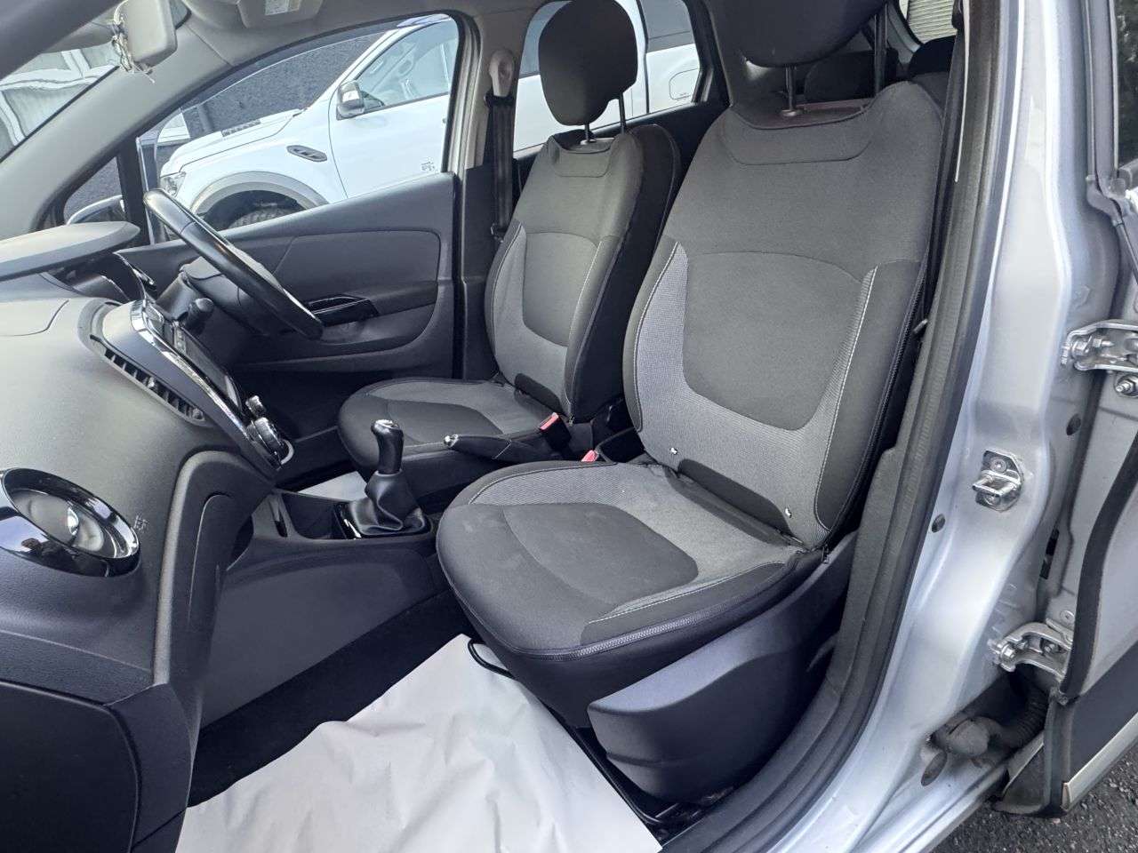 2016 RENAULT CAPTUR 2016 RENAULT CAPTUR