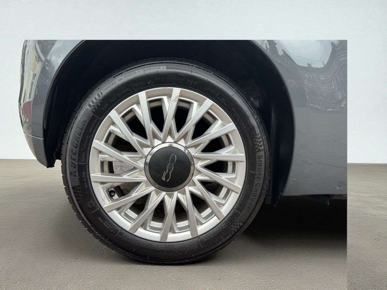 2019 FIAT 500 2019 FIAT 500