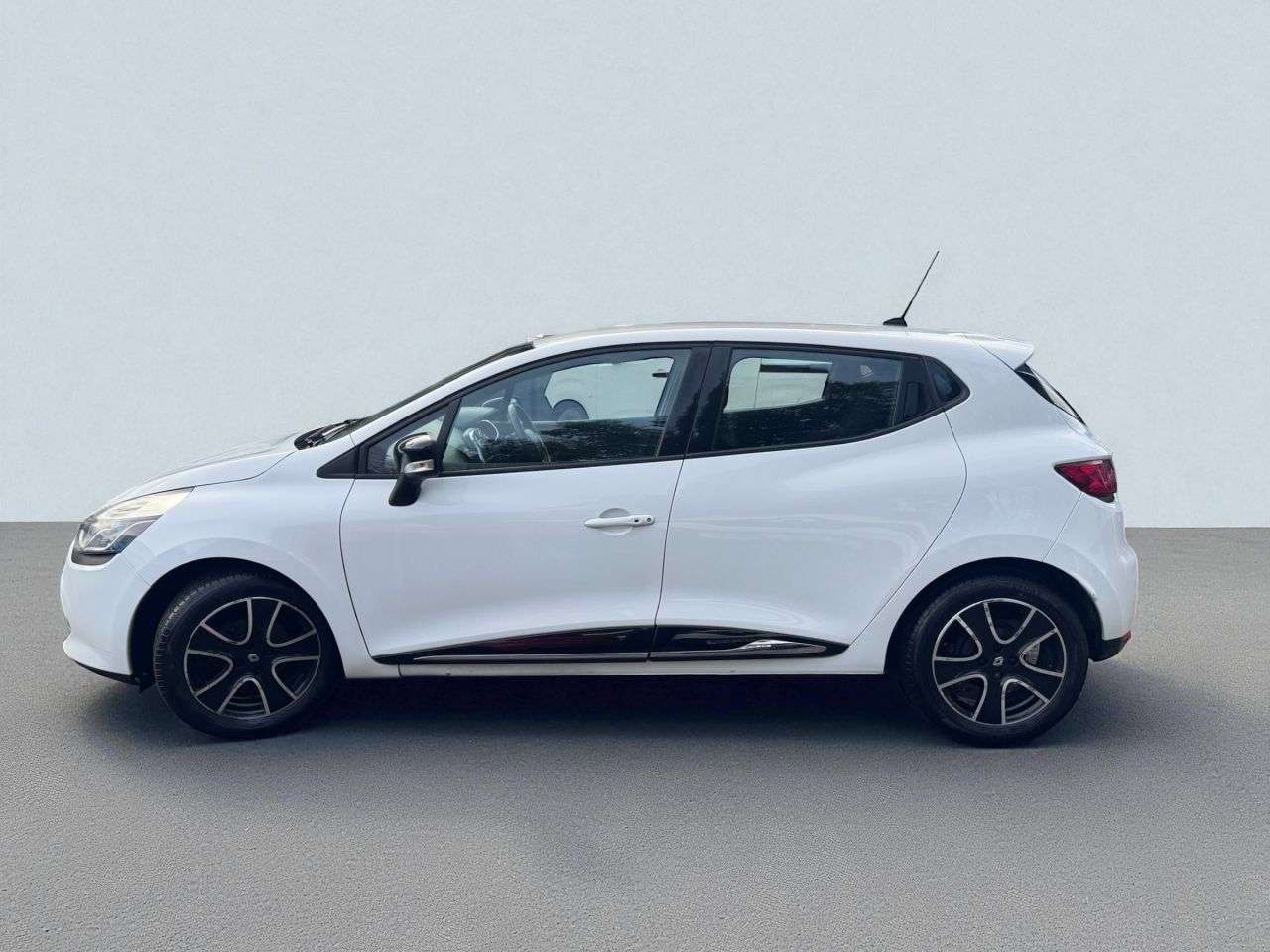 2014 RENAULT CLIO 2014 RENAULT CLIO