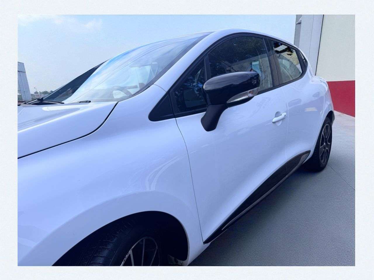 2014 RENAULT CLIO 2014 RENAULT CLIO