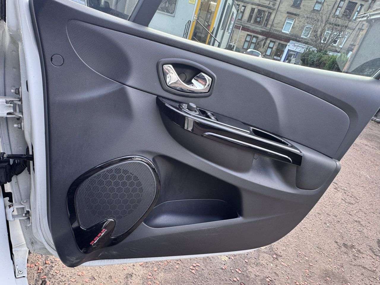 2014 RENAULT CLIO 2014 RENAULT CLIO