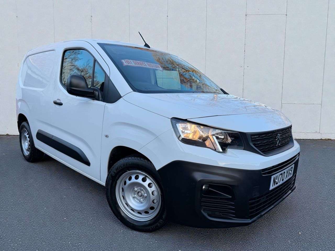 A 2020 PEUGEOT PARTNER 1.5 BlueHDi 1000 Grip Standard Panel Van 5dr Diesel Manual SWB Euro 6 (s/s) A 2020 PEUGEOT PARTNER 1.5 BlueHDi 1000 Grip Standard Panel Van 5dr Diesel Manual SWB Euro 6 (s/s)