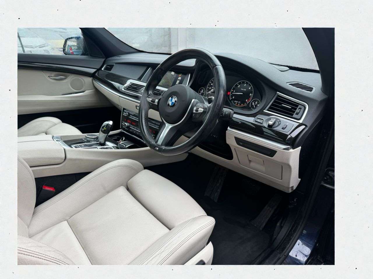 2015 BMW 5 SERIES GRAN TURISMO 2015 BMW 5 SERIES GRAN TURISMO