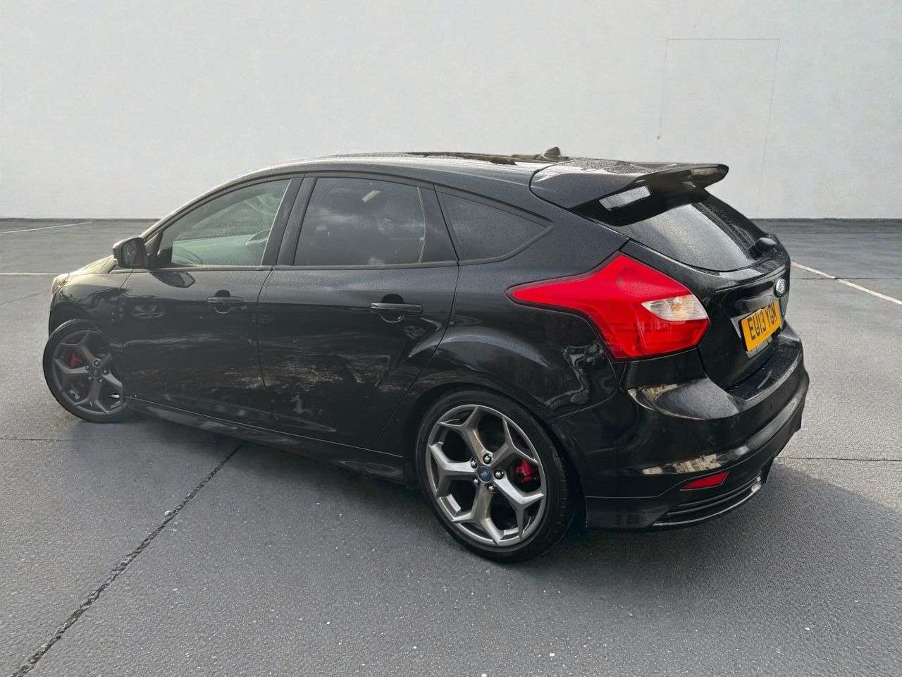 A 2013 FORD FOCUS 2.0T EcoBoost ST-3 Hatchback 5dr Petrol Manual Euro 5 (s/s) (250 ps) *** ON A 2013 FORD FOCUS 2.0T EcoBoost ST-3 Hatchback 5dr Petrol Manual Euro 5 (s/s) (250 ps) *** ON