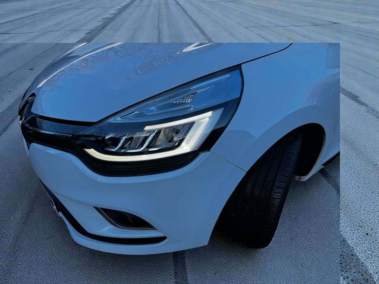 2016 RENAULT CLIO 2016 RENAULT CLIO