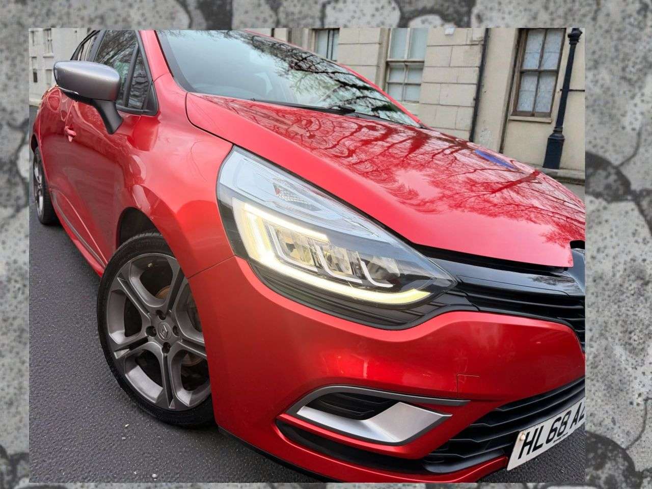 2019 RENAULT CLIO 2019 RENAULT CLIO