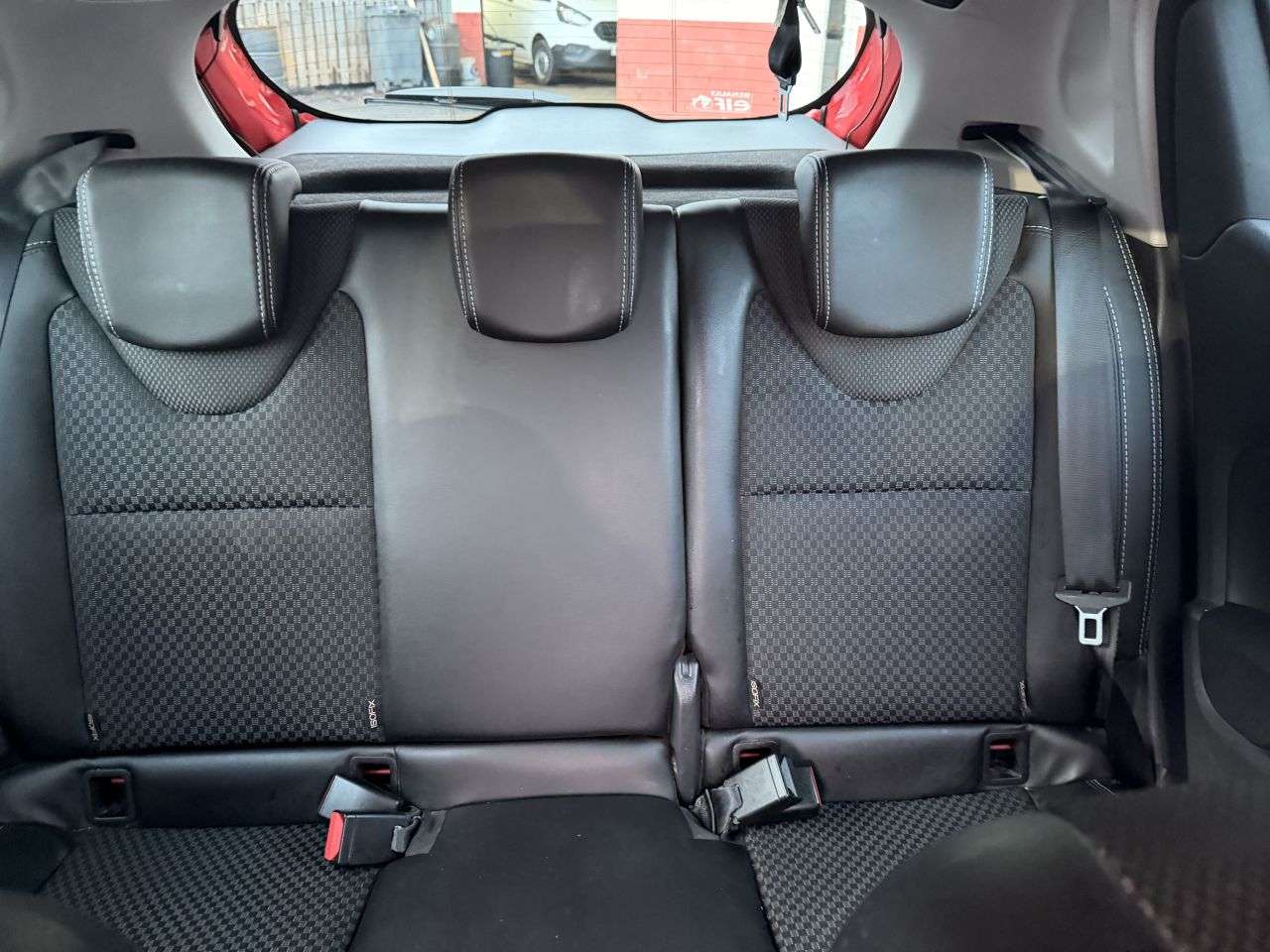 2019 RENAULT CLIO 2019 RENAULT CLIO