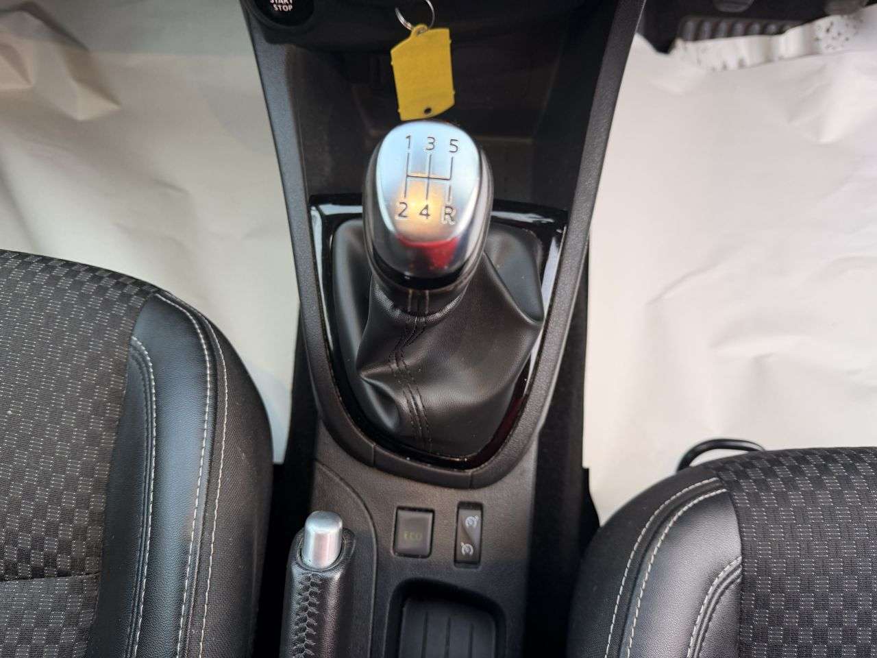 2019 RENAULT CLIO 2019 RENAULT CLIO