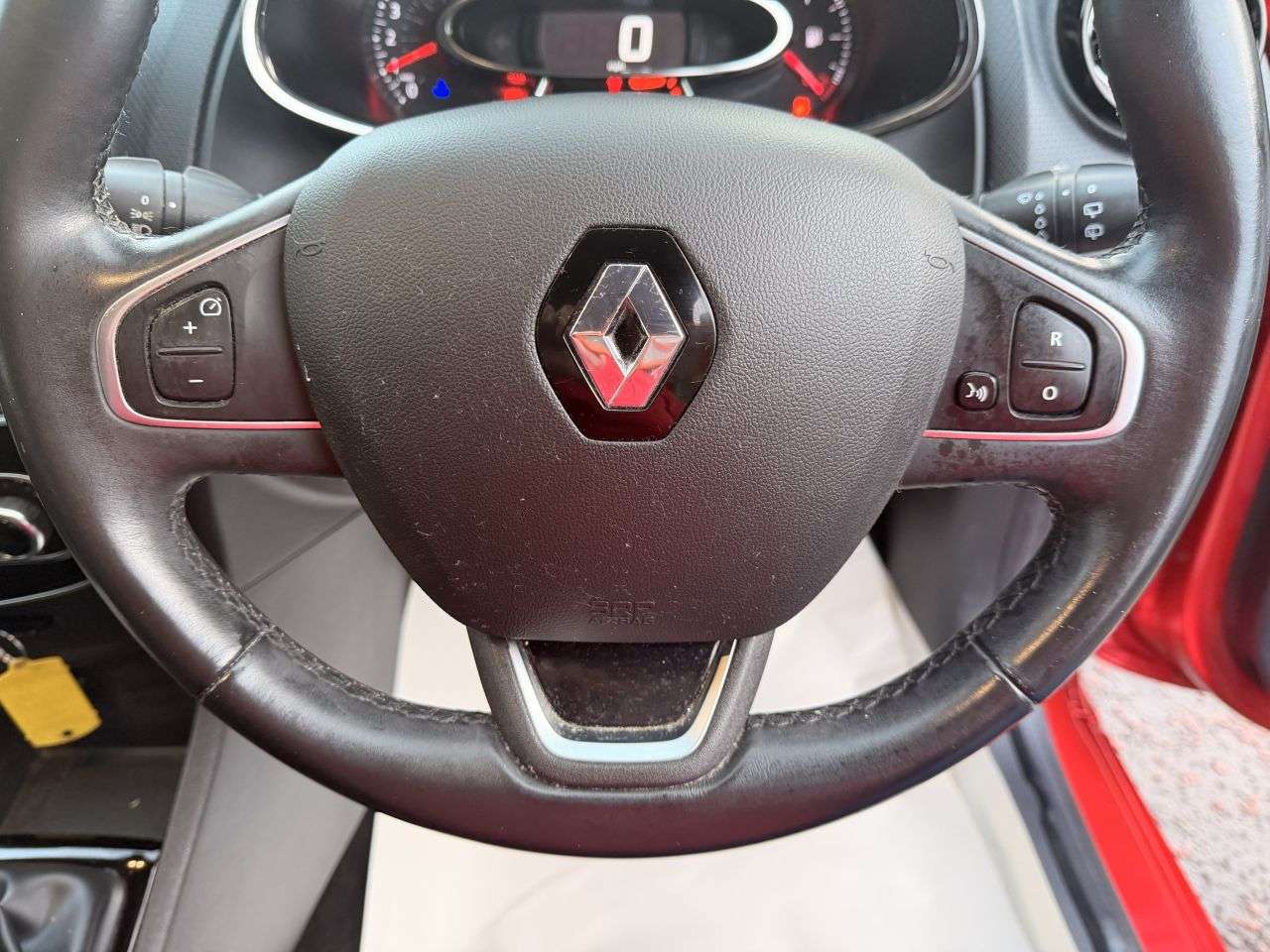 2019 RENAULT CLIO 2019 RENAULT CLIO