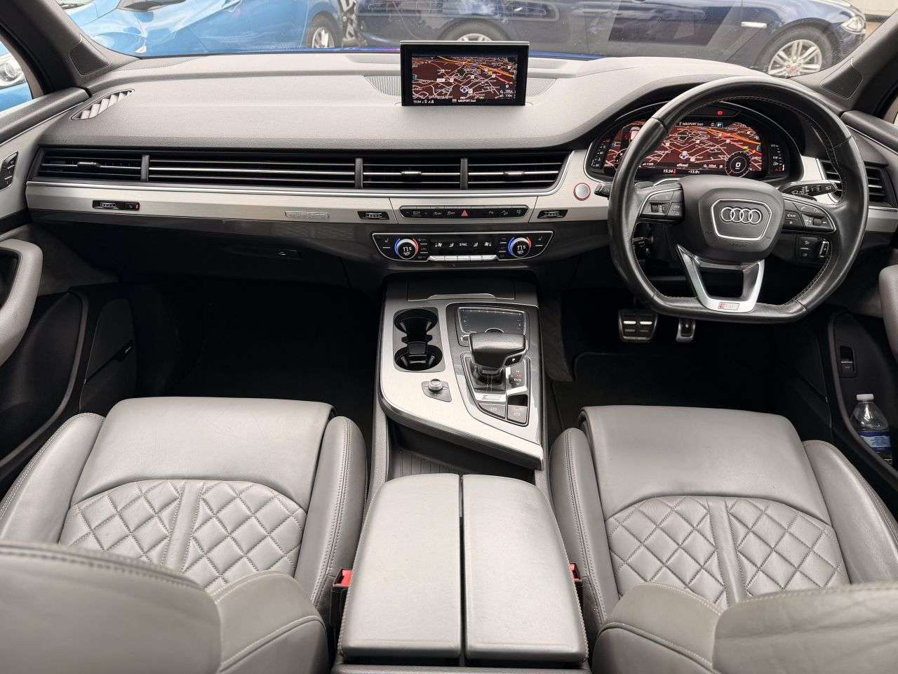 2017 AUDI SQ7 2017 AUDI SQ7