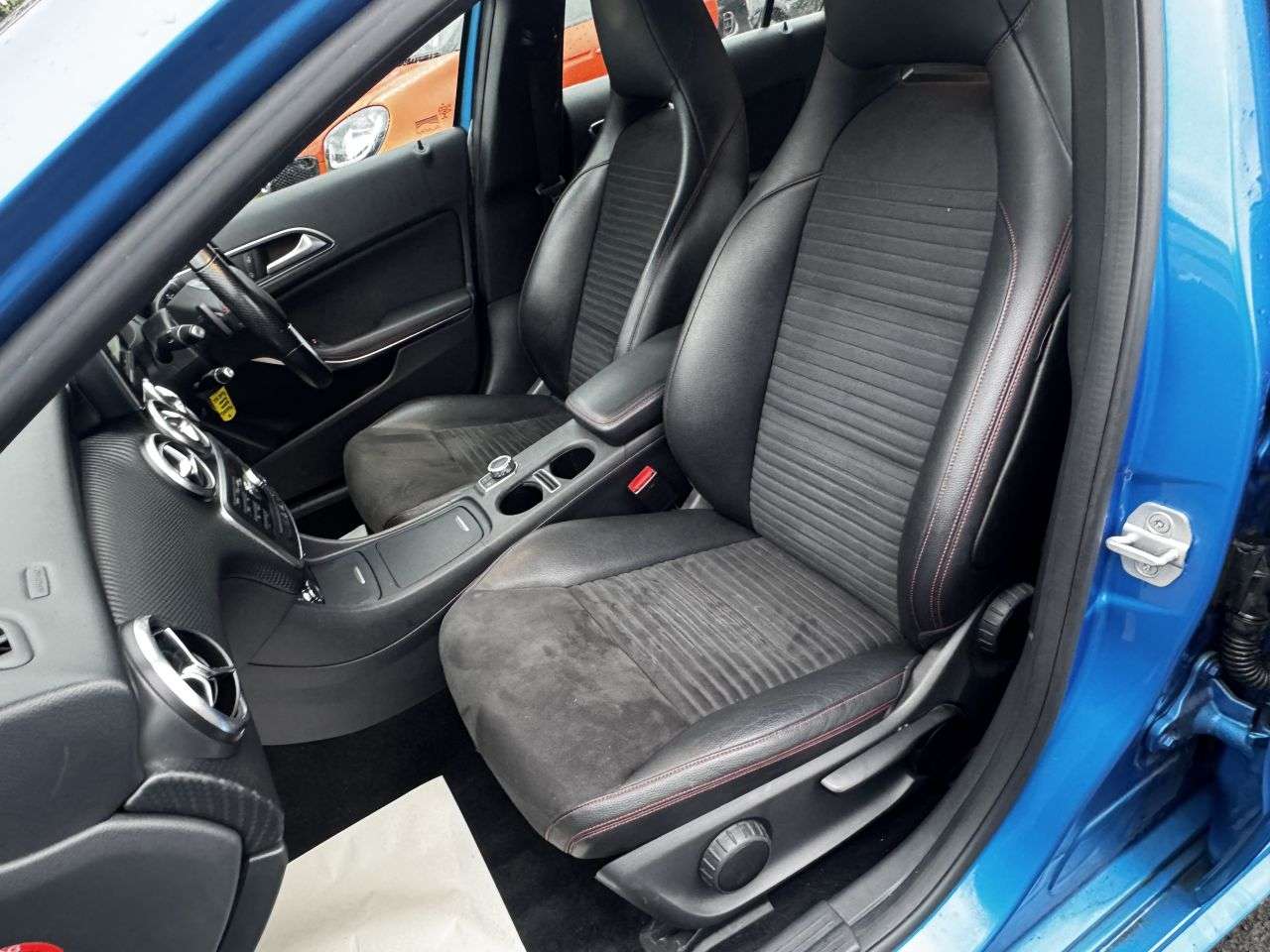 2014 MERCEDES-BENZ A-CLASS 2014 MERCEDES-BENZ A-CLASS