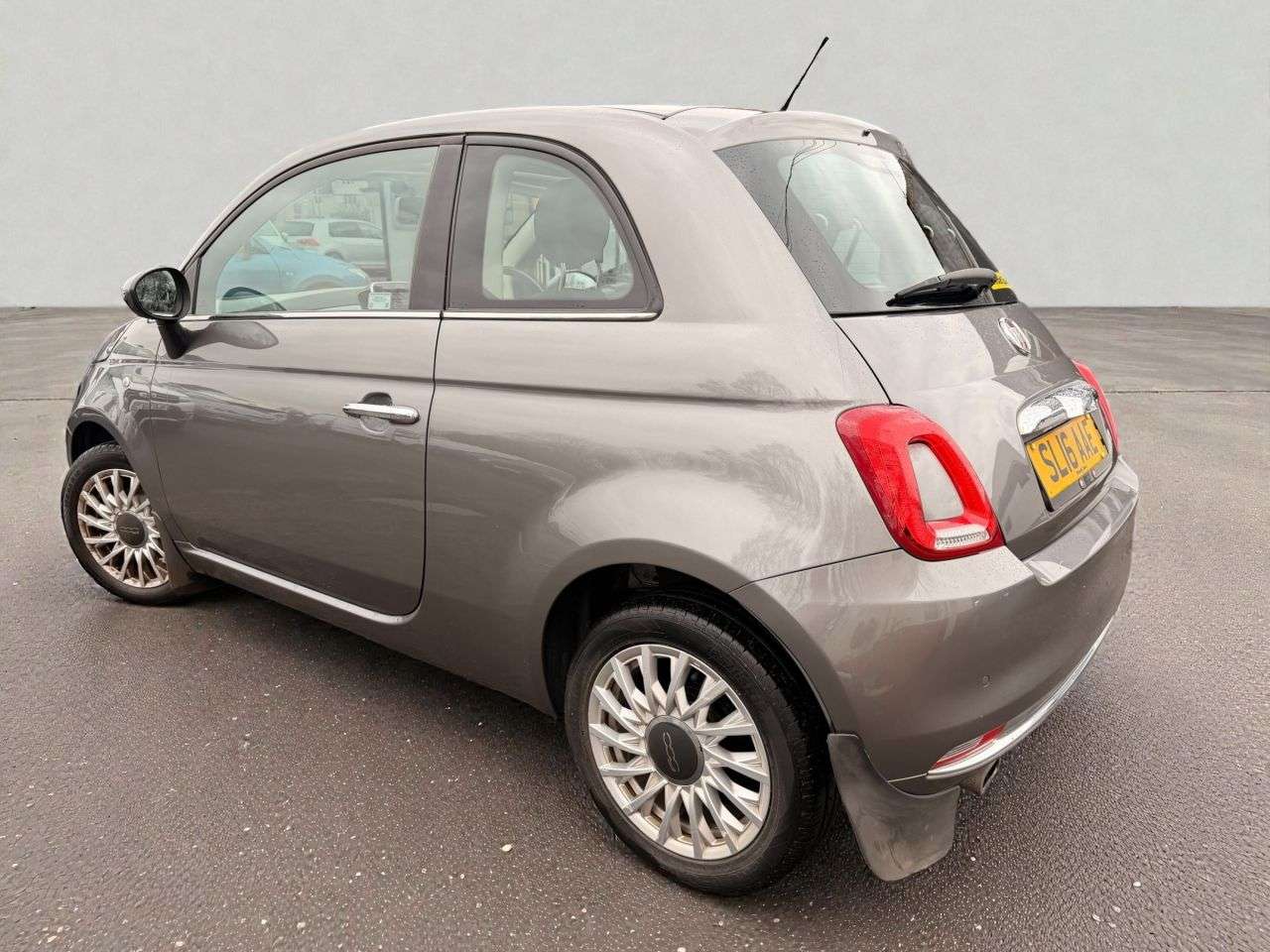 A 2016 FIAT 500 1.2 Lounge Hatchback 3dr Petrol Manual Euro 6 (s/s) (69 bhp) ***SERVICE HIS A 2016 FIAT 500 1.2 Lounge Hatchback 3dr Petrol Manual Euro 6 (s/s) (69 bhp) ***SERVICE HIS
