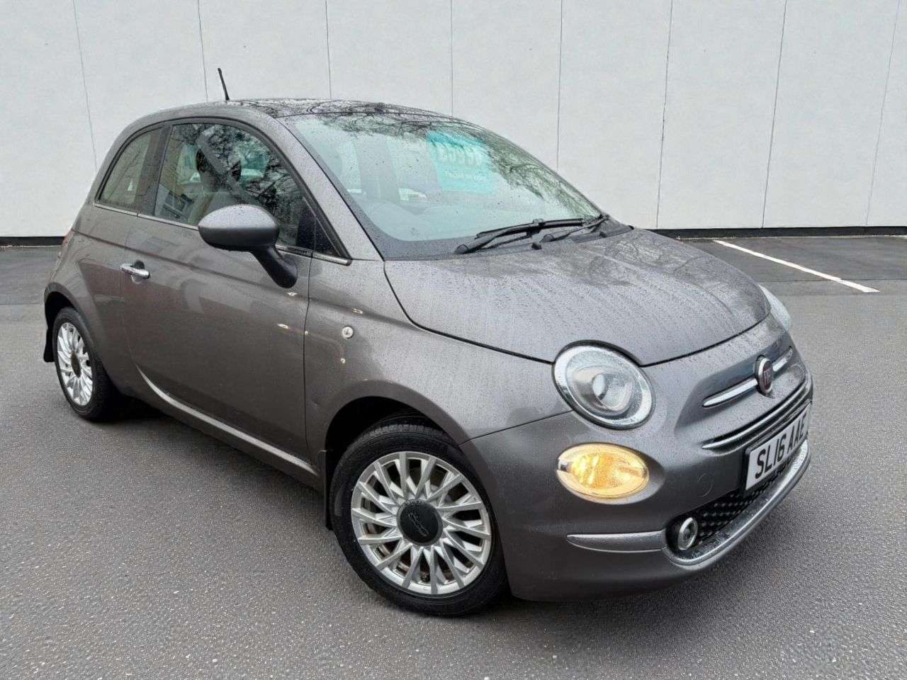 A 2016 FIAT 500 1.2 Lounge Hatchback 3dr Petrol Manual Euro 6 (s/s) (69 bhp) ***SERVICE HIS A 2016 FIAT 500 1.2 Lounge Hatchback 3dr Petrol Manual Euro 6 (s/s) (69 bhp) ***SERVICE HIS