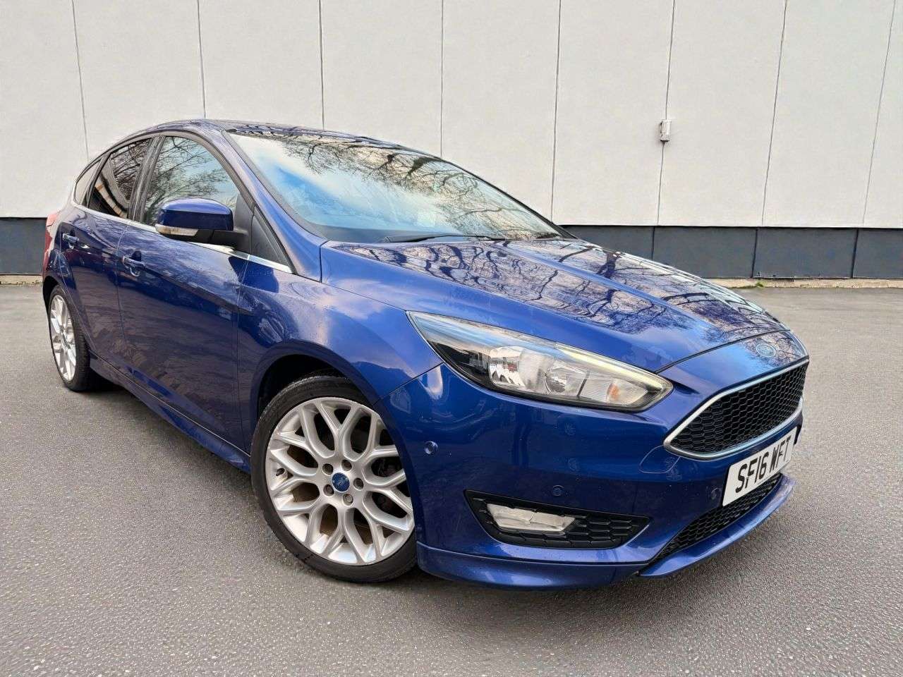 A 2017 FORD FOCUS 1.5 TDCi ST-Line Hatchback 5dr Diesel Manual Euro 6 (s/s) (120 ps) A 2017 FORD FOCUS 1.5 TDCi ST-Line Hatchback 5dr Diesel Manual Euro 6 (s/s) (120 ps)