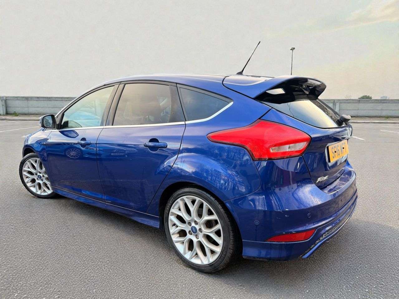 A 2017 FORD FOCUS 1.5 TDCi ST-Line Hatchback 5dr Diesel Manual Euro 6 (s/s) (120 ps) A 2017 FORD FOCUS 1.5 TDCi ST-Line Hatchback 5dr Diesel Manual Euro 6 (s/s) (120 ps)