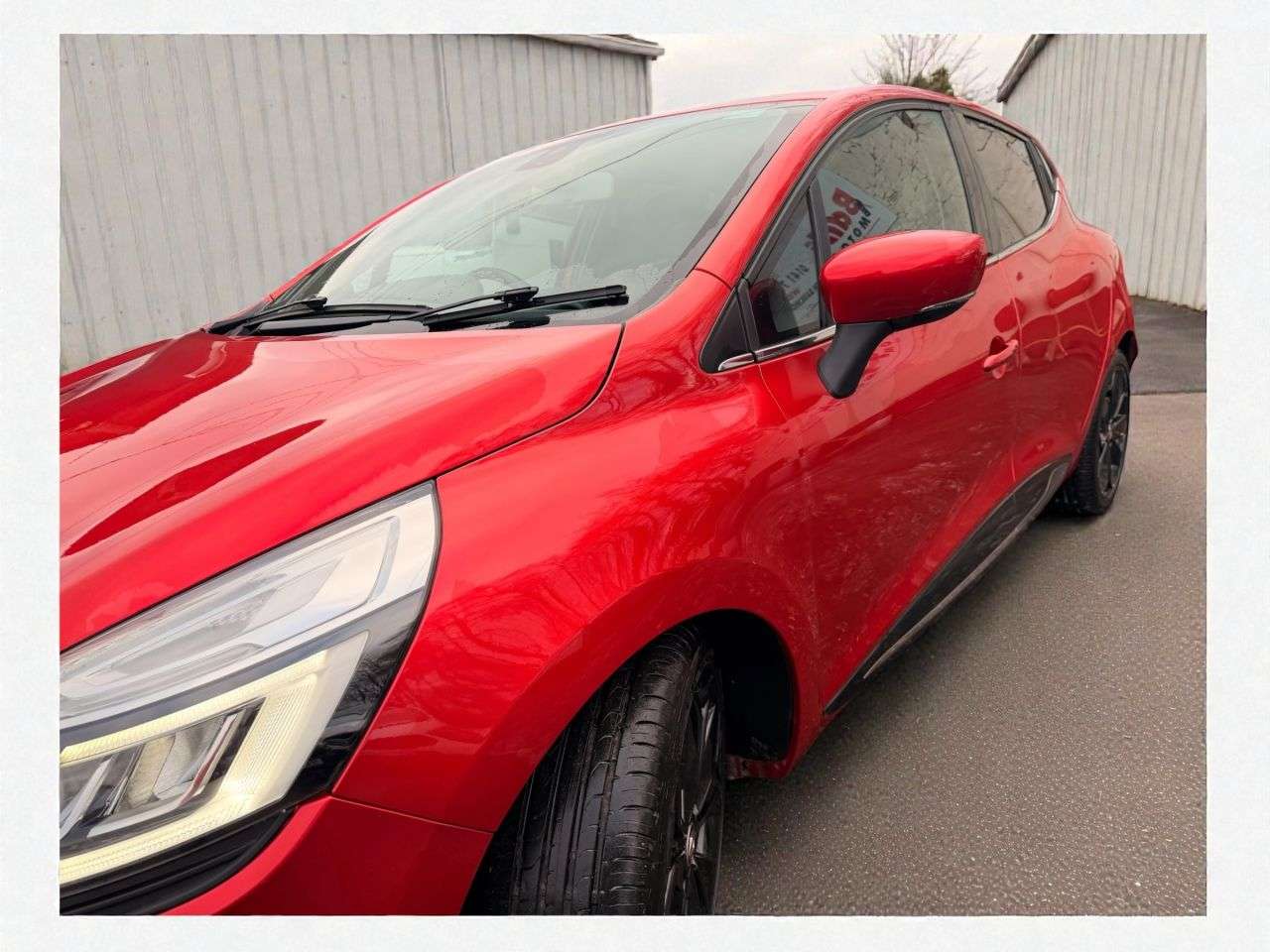 2017 RENAULT CLIO 2017 RENAULT CLIO