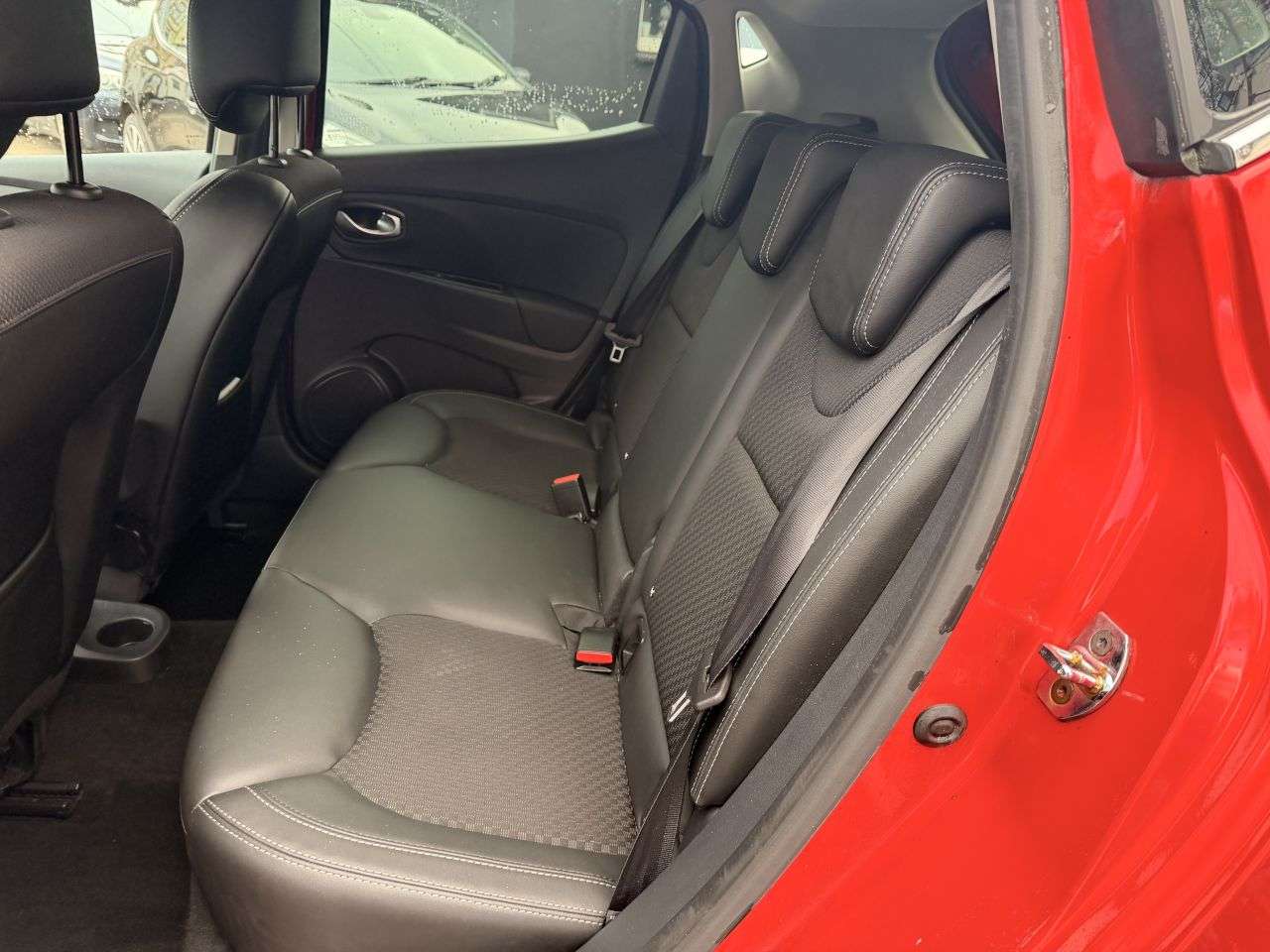 2017 RENAULT CLIO 2017 RENAULT CLIO