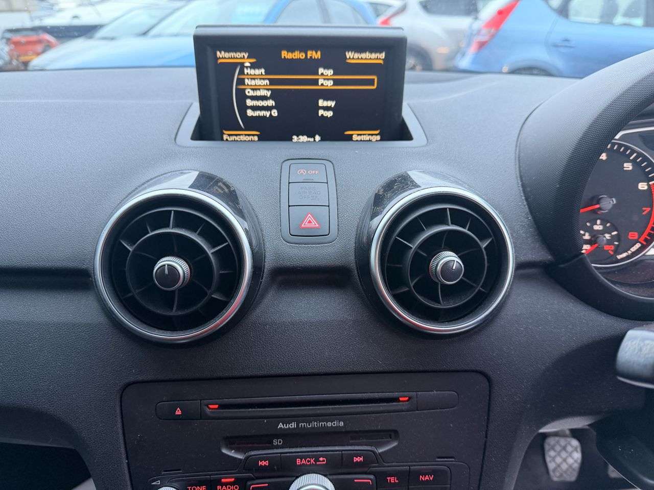 2014 AUDI A1 2014 AUDI A1