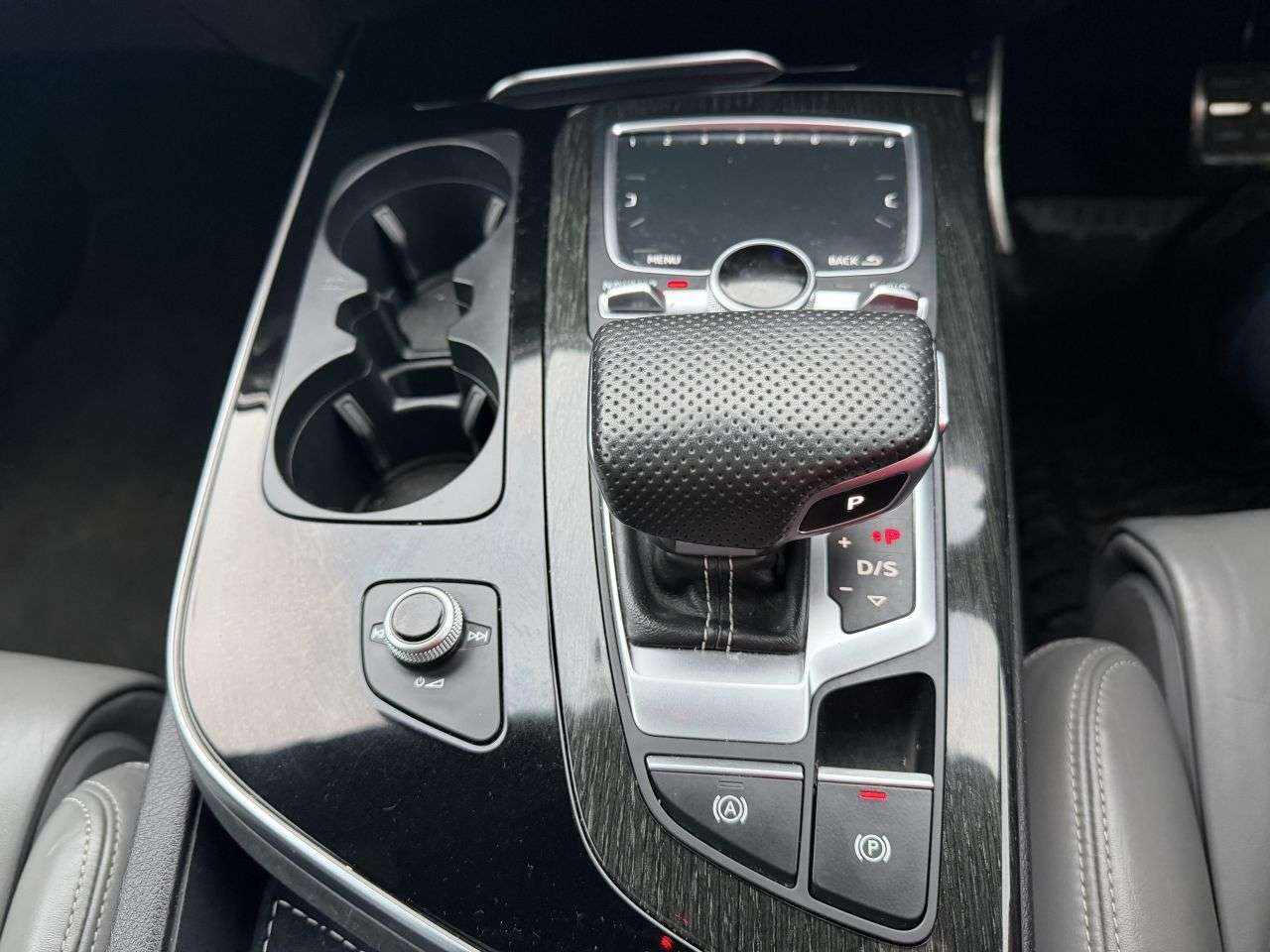 2019 AUDI Q7 2019 AUDI Q7