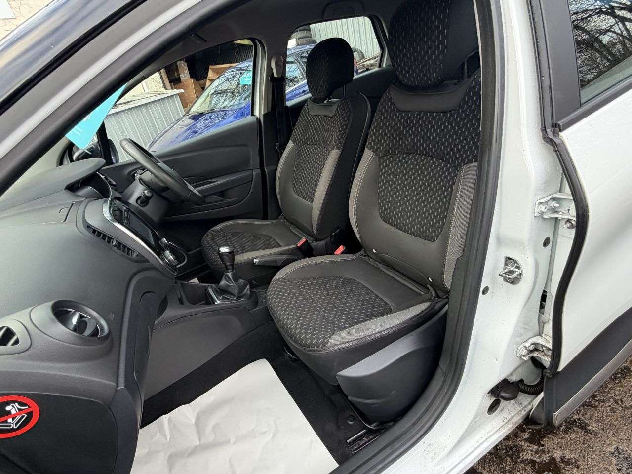 2017 RENAULT CAPTUR 2017 RENAULT CAPTUR