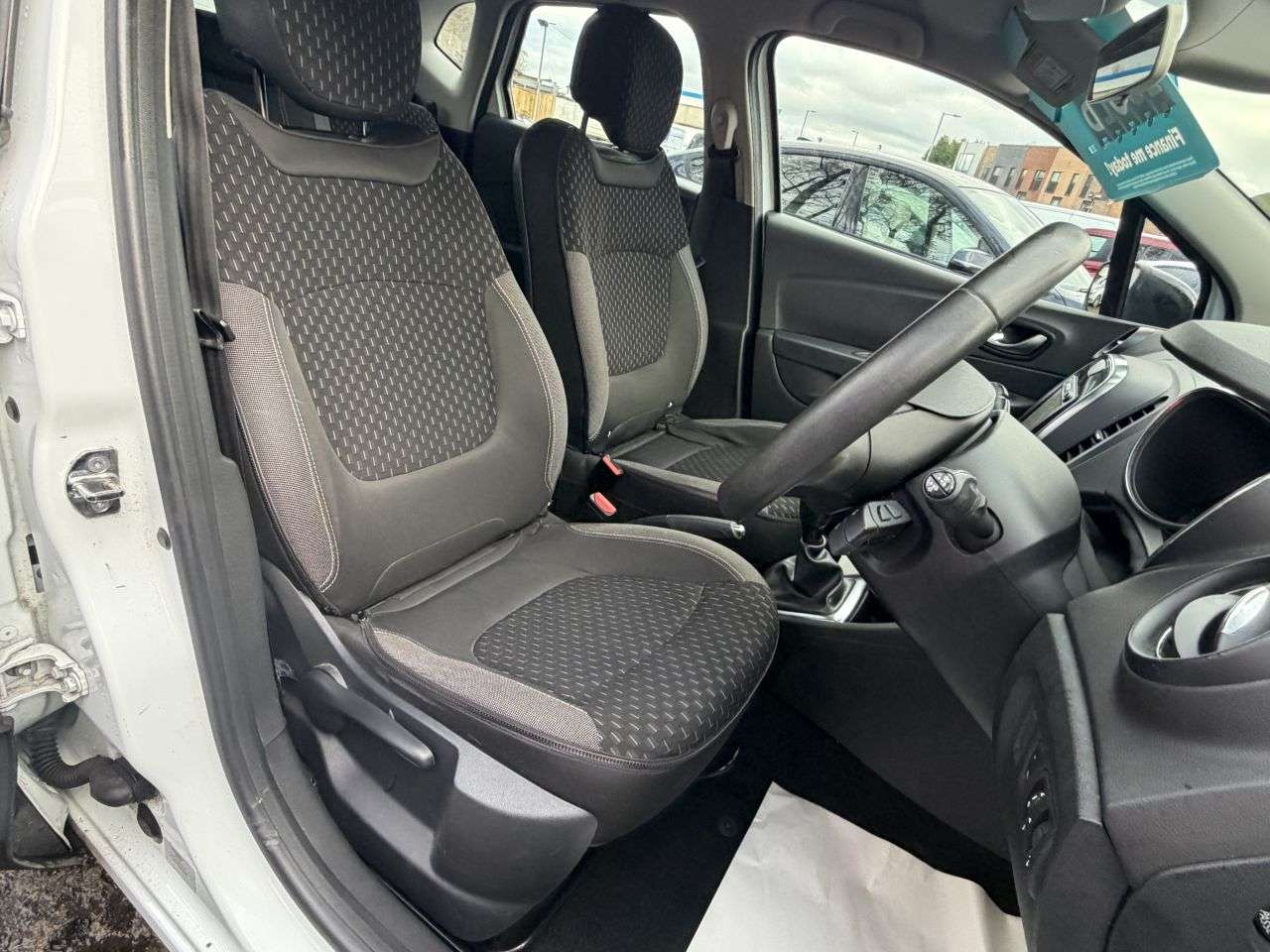 2017 RENAULT CAPTUR 2017 RENAULT CAPTUR