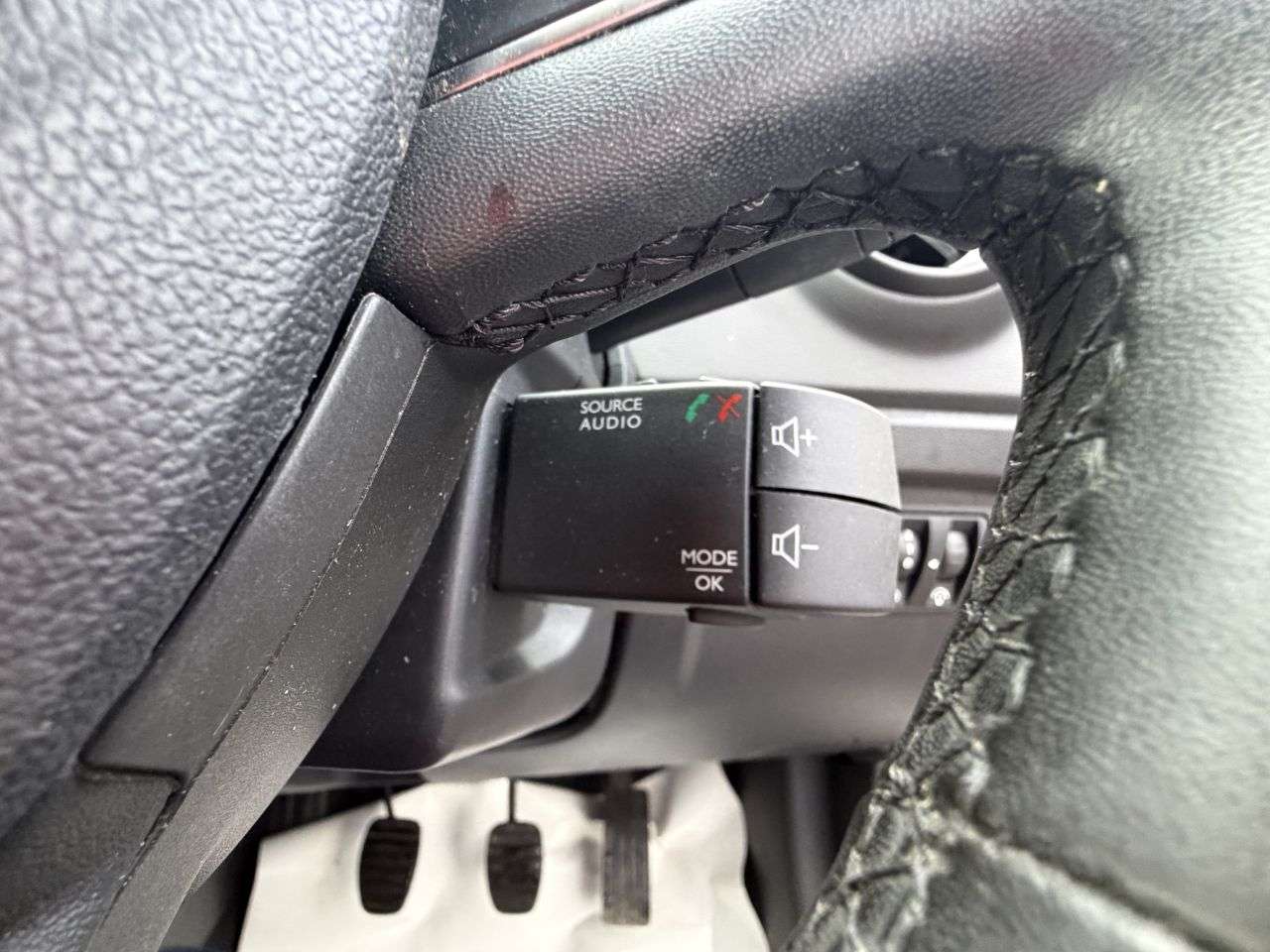 2017 RENAULT CAPTUR 2017 RENAULT CAPTUR