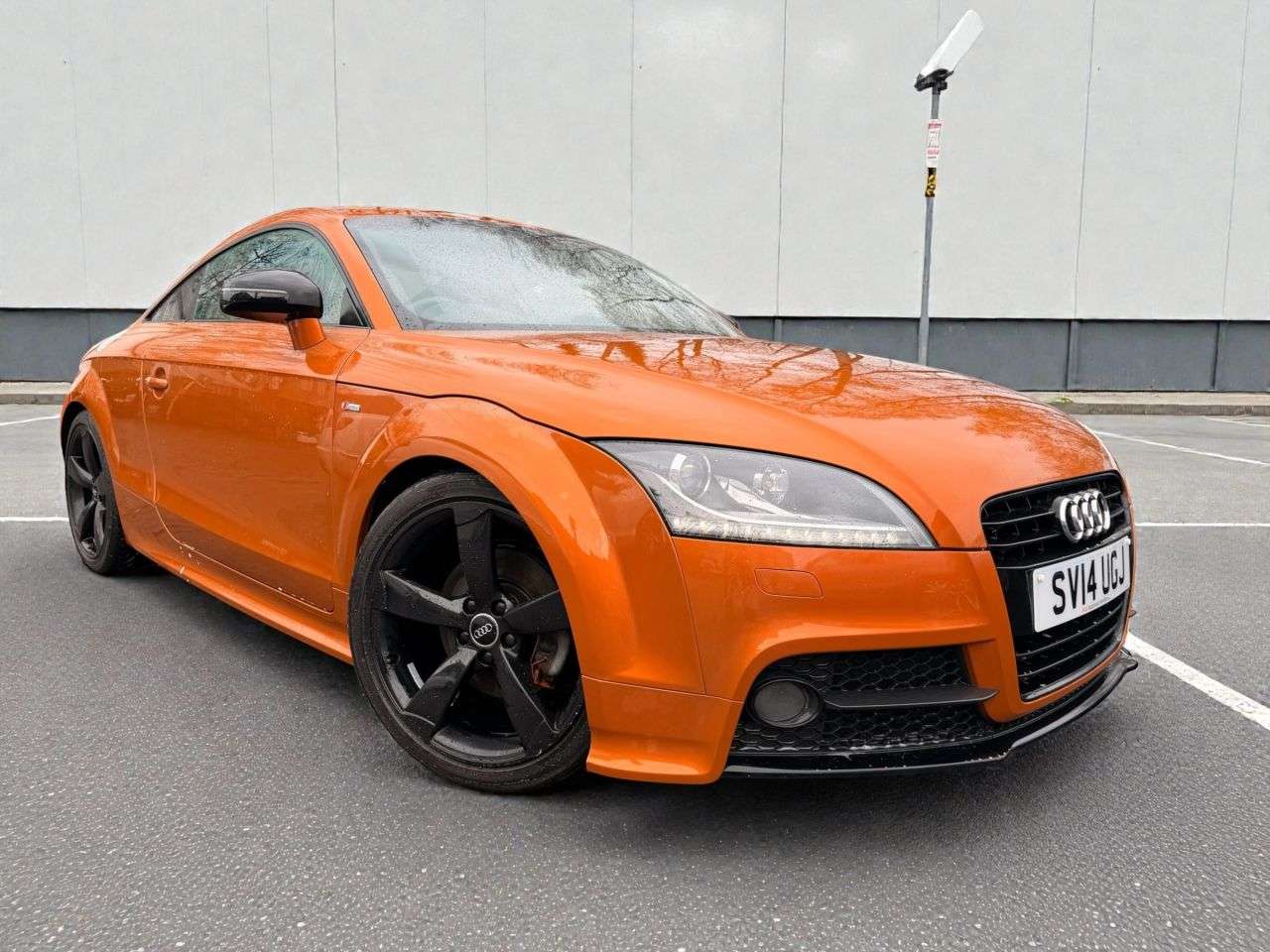 A 2014 AUDI TT 2.0 TFSI Black Edition Coupe 3dr Petrol Manual Euro 5 (s/s) (211 ps) ** ONL A 2014 AUDI TT 2.0 TFSI Black Edition Coupe 3dr Petrol Manual Euro 5 (s/s) (211 ps) ** ONL