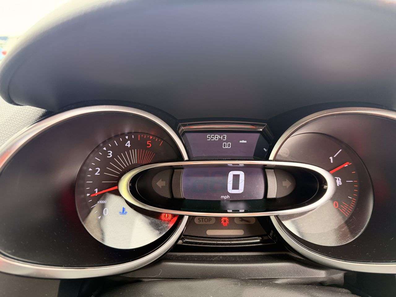 2016 RENAULT CLIO 2016 RENAULT CLIO