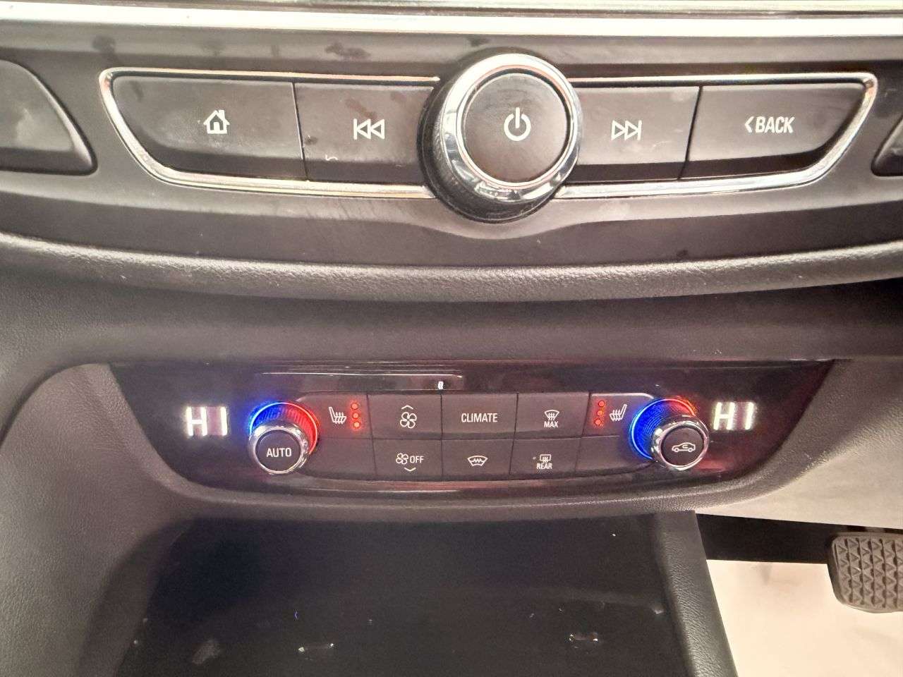 2017 VAUXHALL INSIGNIA 2017 VAUXHALL INSIGNIA