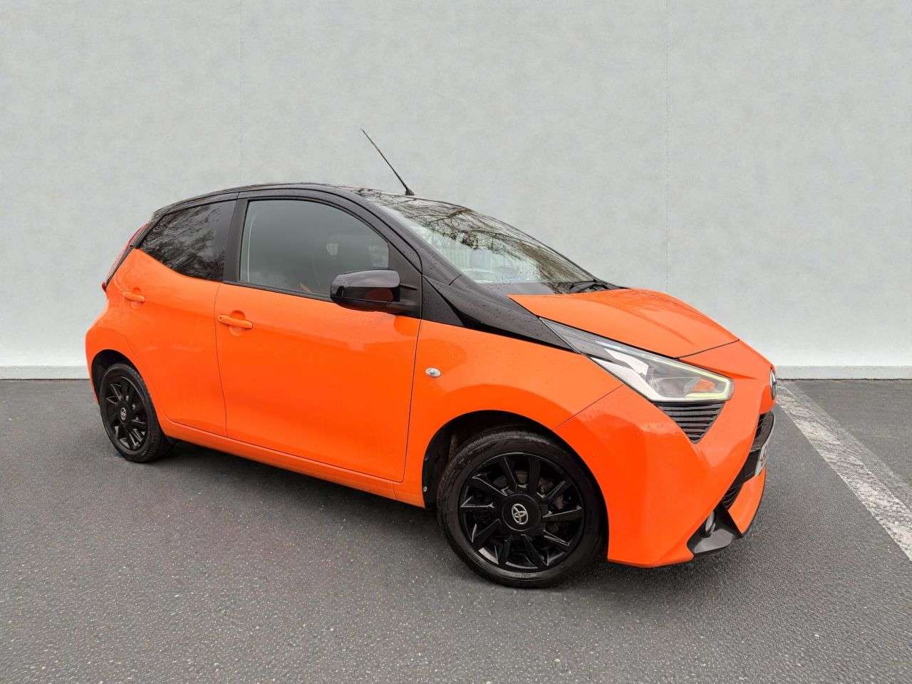 A 2019 TOYOTA AYGO 1.0 VVT-i x-cite Hatchback 5dr Petrol Manual Euro 6 (71 ps) A 2019 TOYOTA AYGO 1.0 VVT-i x-cite Hatchback 5dr Petrol Manual Euro 6 (71 ps)