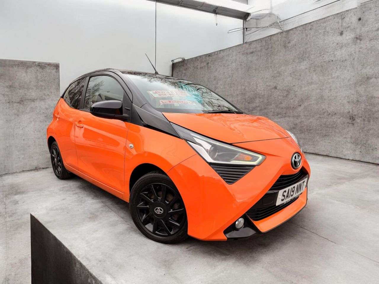 A 2019 TOYOTA AYGO 1.0 VVT-i x-cite Hatchback 5dr Petrol Manual Euro 6 (71 ps) A 2019 TOYOTA AYGO 1.0 VVT-i x-cite Hatchback 5dr Petrol Manual Euro 6 (71 ps)