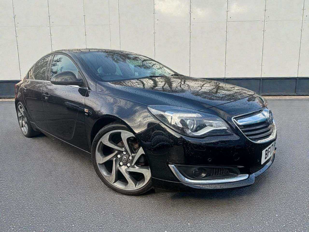 A 2017 VAUXHALL INSIGNIA 2.0 CDTi ecoFLEX SRi VX Line Nav Hatchback 5dr Diesel Manual Euro 6 (s/s) ( A 2017 VAUXHALL INSIGNIA 2.0 CDTi ecoFLEX SRi VX Line Nav Hatchback 5dr Diesel Manual Euro 6 (s/s) (