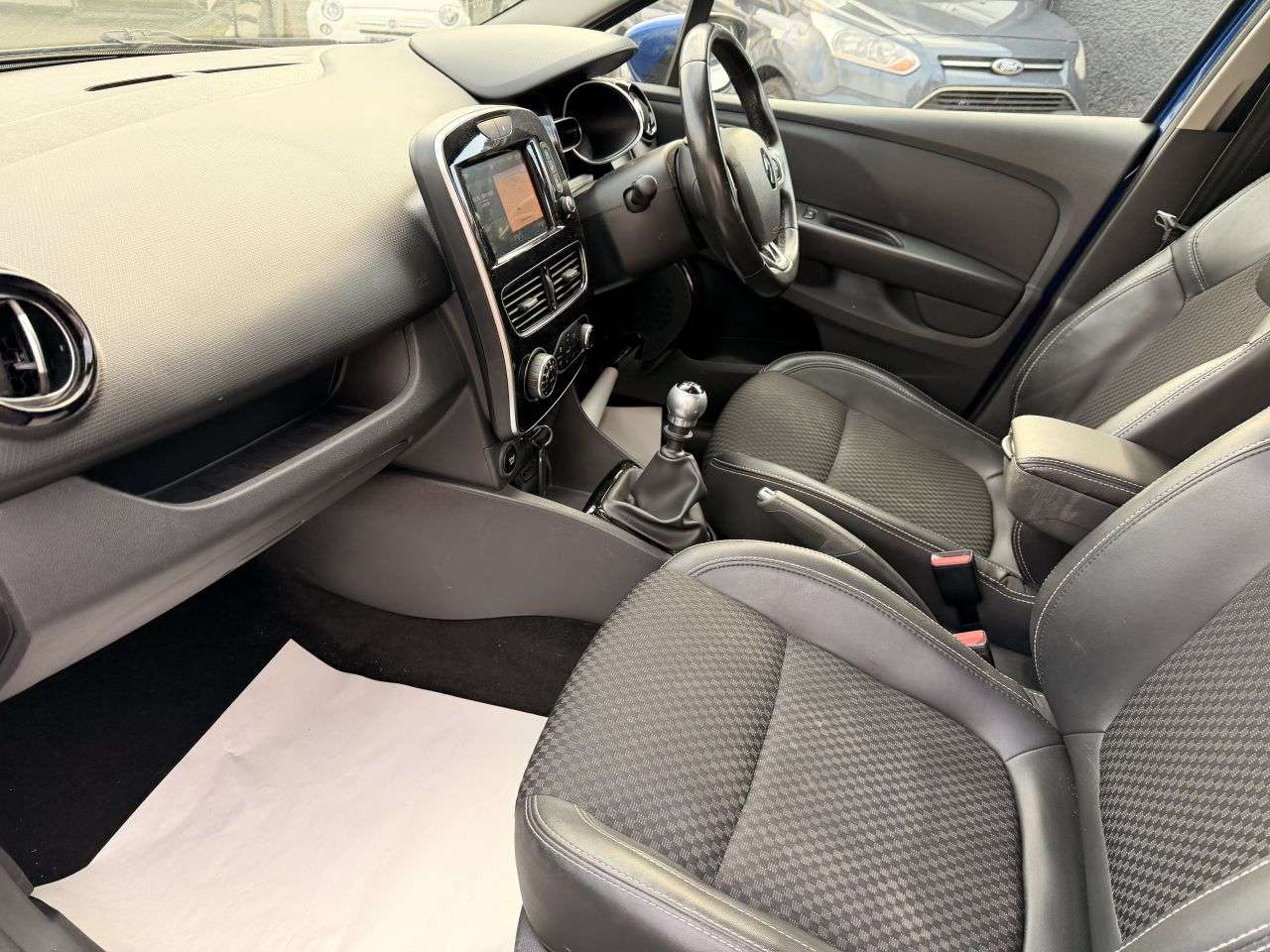 2016 RENAULT CLIO 2016 RENAULT CLIO