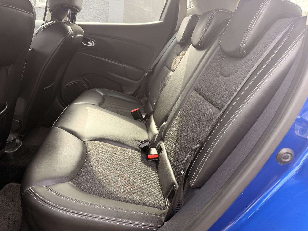 2016 RENAULT CLIO 2016 RENAULT CLIO