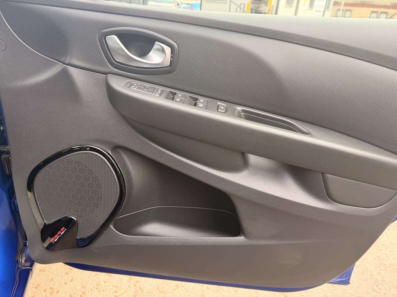2016 RENAULT CLIO 2016 RENAULT CLIO