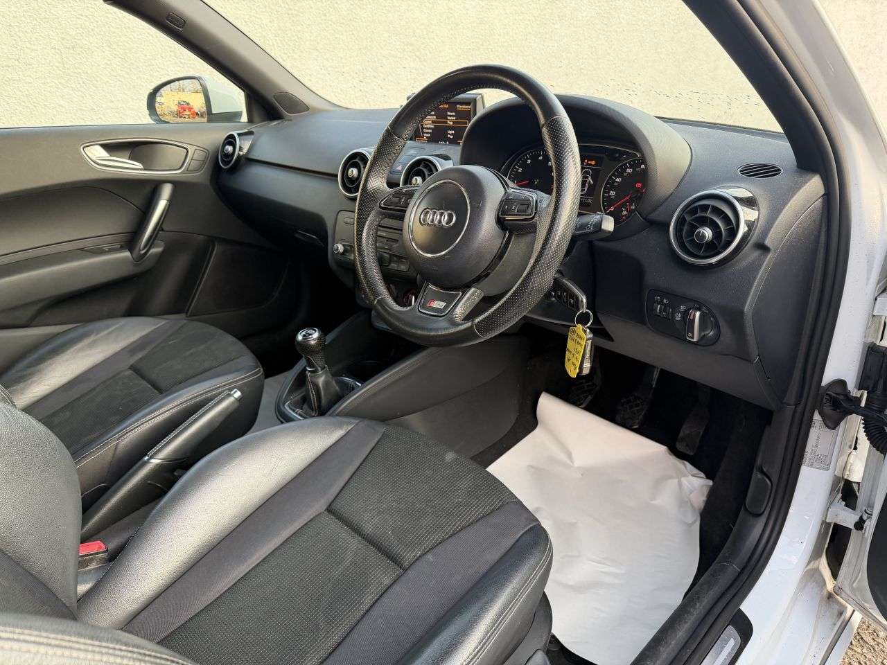 2013 AUDI A1 2013 AUDI A1