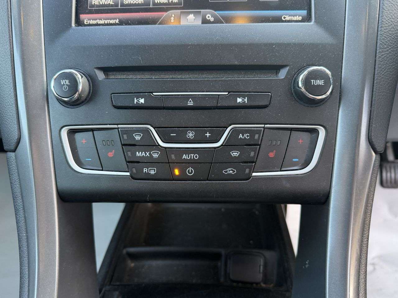 2015 FORD MONDEO 2015 FORD MONDEO