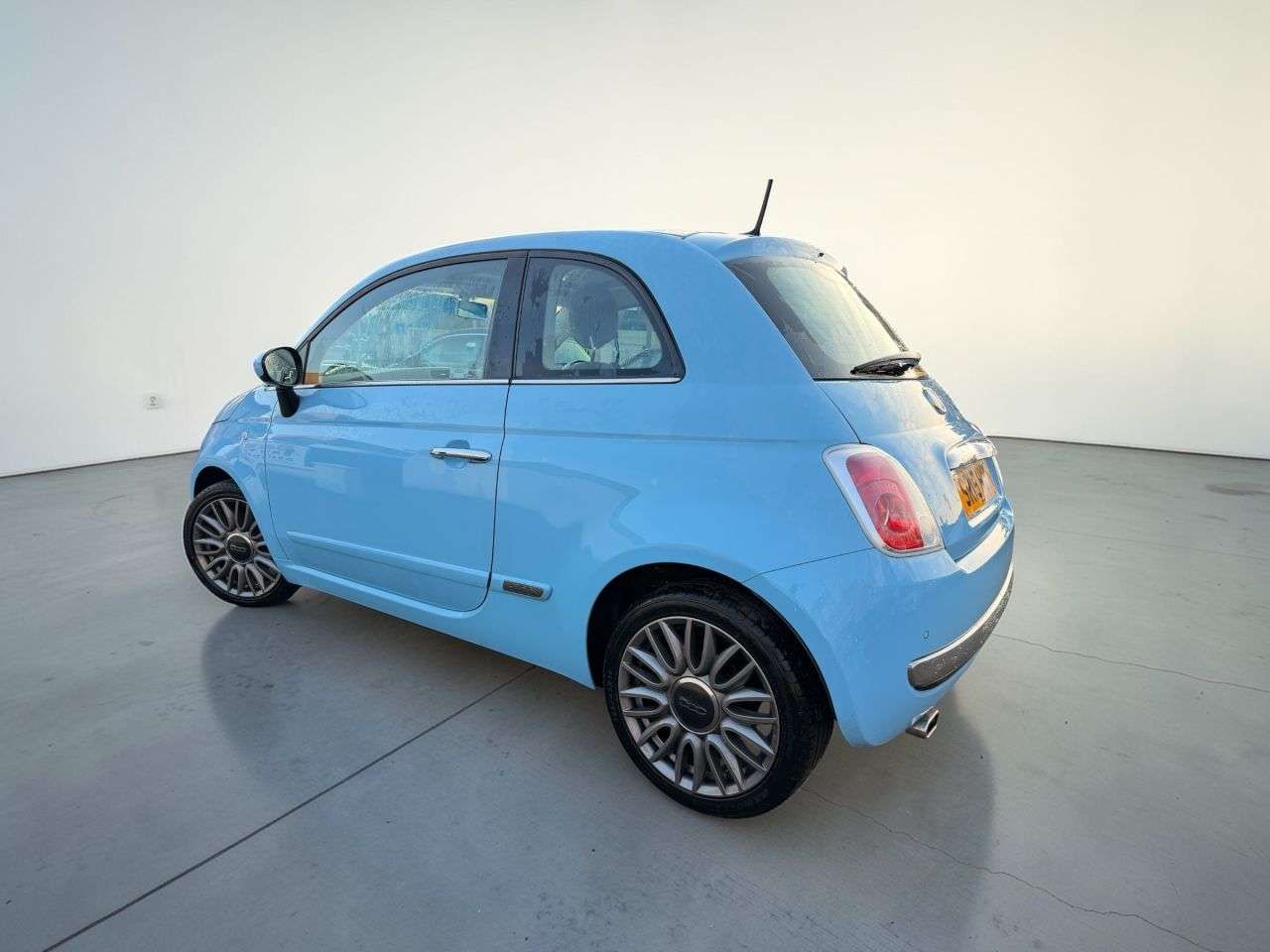A 2015 FIAT 500 1.2 ECO Lounge Hatchback 3dr Petrol Manual Euro 6 (s/s) (69 bhp) ** FULL 5 A 2015 FIAT 500 1.2 ECO Lounge Hatchback 3dr Petrol Manual Euro 6 (s/s) (69 bhp) ** FULL 5