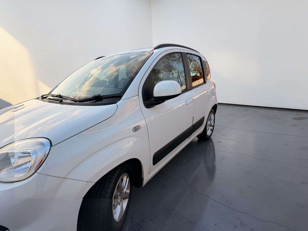 A 2015 FIAT PANDA 1.2 Lounge Hatchback 5dr Petrol Manual Euro 6 (69 bhp) A 2015 FIAT PANDA 1.2 Lounge Hatchback 5dr Petrol Manual Euro 6 (69 bhp)