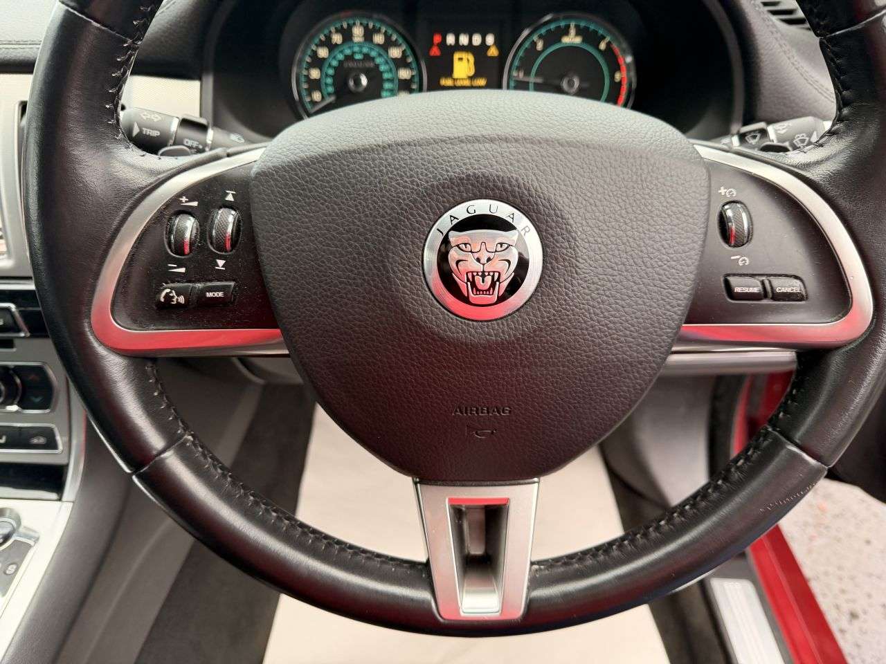 2013 JAGUAR XF 2013 JAGUAR XF