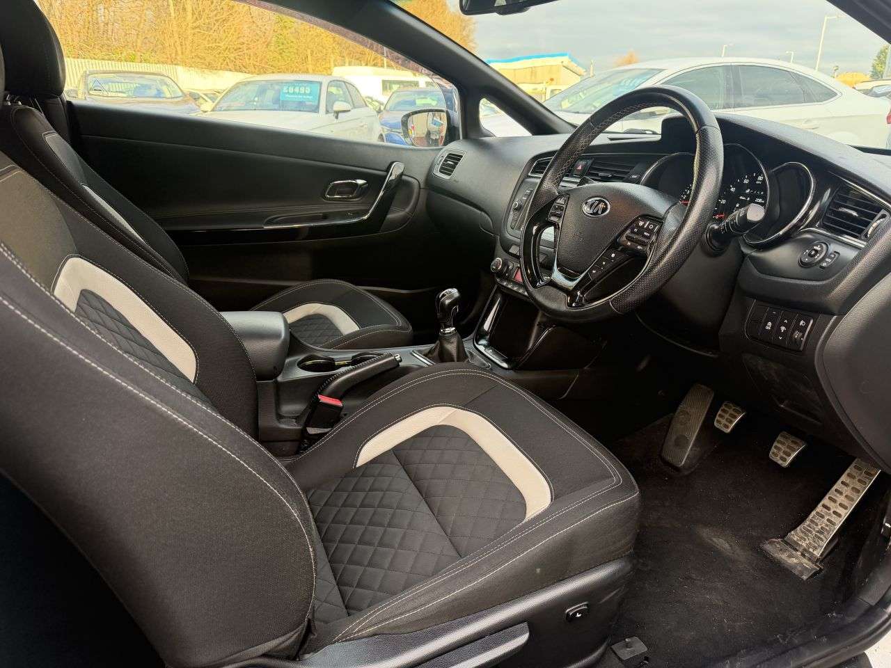 2017 KIA PROCEED 2017 KIA PROCEED